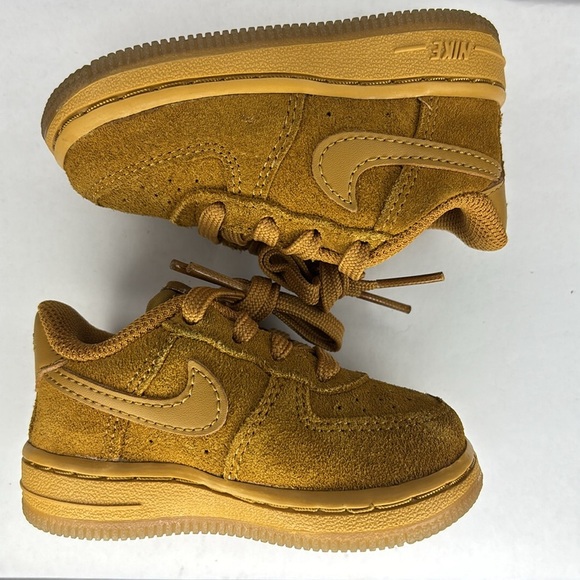 🔥🔥🔥 Nike Kids Air Force 1 (PS) "Wheat" Sneakers Size: 4c🔥🔥🔥 - Picture 7 of 7